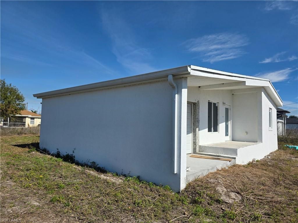 3030 39th ST SW, LEHIGH ACRES, FL 33976 — photo 2