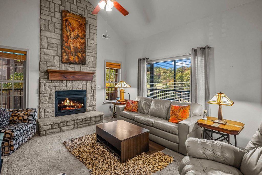 1241 Golf Dr, Unit 3, Branson West, MO 65737