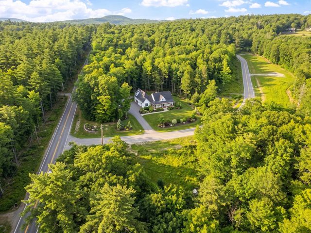1 Jaytee Drive, Alton, NH 03809