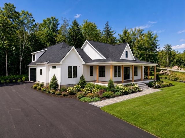 1 Jaytee Drive, Alton, NH 03809