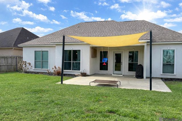 10753 Fenway Ln, Denham Springs, LA 70726