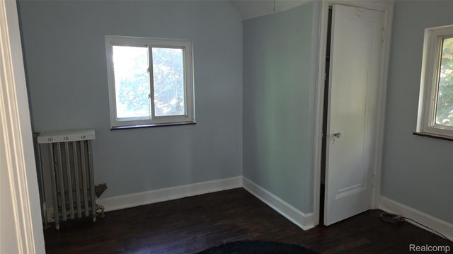 1332 Fort Park Boulevard, Lincoln Park, MI 48146