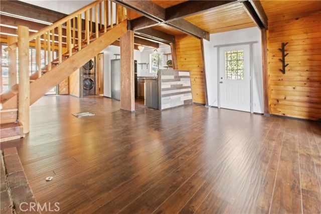 2068 Slippery Elm, Wrightwood, CA 92397