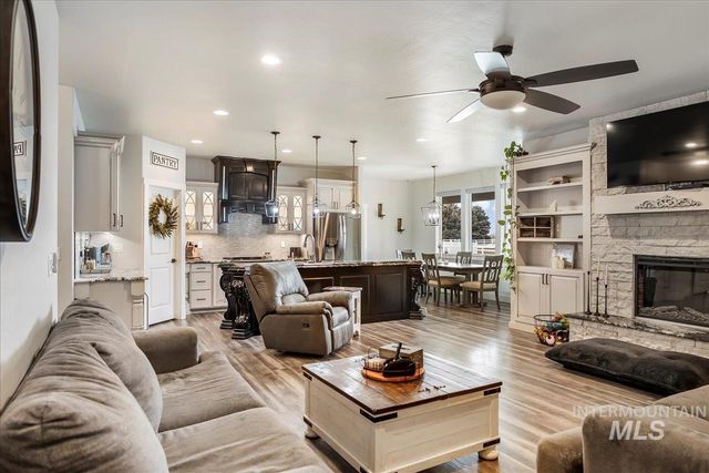 103 S 160 W, Jerome, ID 83338