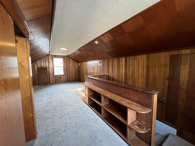 19977 Elkhart Street, Harper Woods, MI 48225