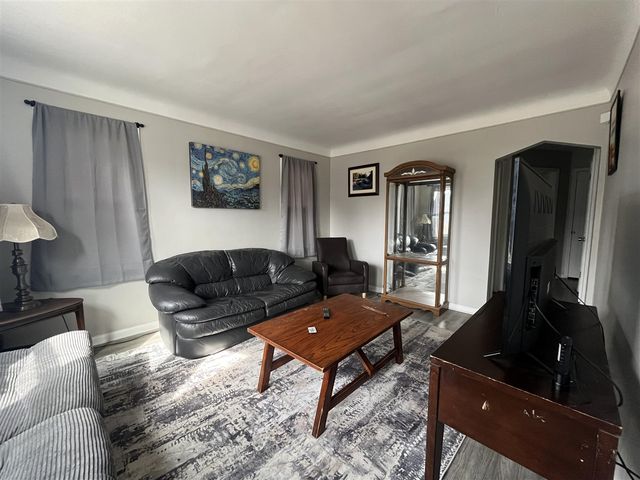 19977 Elkhart Street, Harper Woods, MI 48225