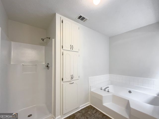 172 Stokes Drive, Stockbridge, GA 30281