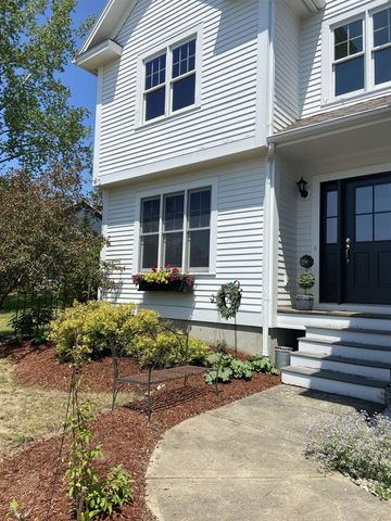 10 Meadow Drive, Jericho, VT 05465