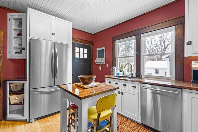 726 SHERMAN AVE W, Fort Atkinson, WI 53538