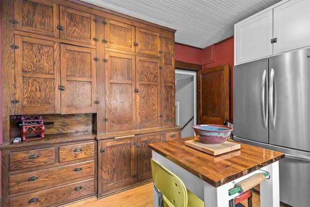 726 SHERMAN AVE W, Fort Atkinson, WI 53538