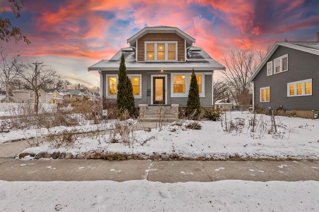 726 SHERMAN AVE W, Fort Atkinson, WI 53538