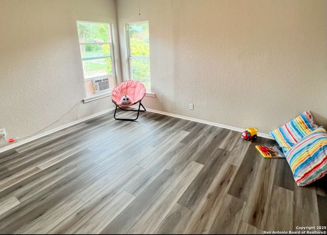 667 Ellor, San Antonio, TX 78228