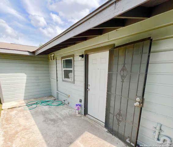 667 Ellor, San Antonio, TX 78228