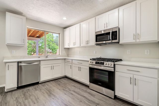 1029 FORRESTER Street NW, Albuquerque, NM 87102