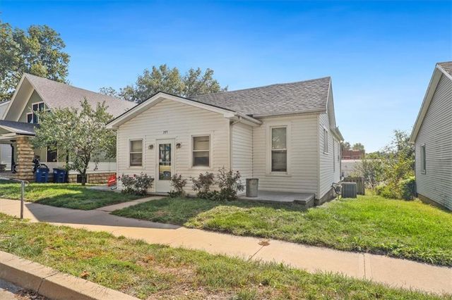 205 High Street, Platte City, MO 64079