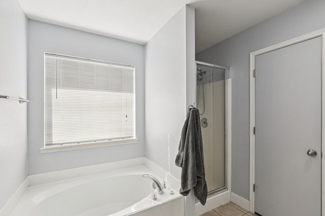 115 Pebble Creek Lane, Terrell, TX 75160