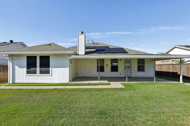 115 Pebble Creek Lane, Terrell, TX 75160