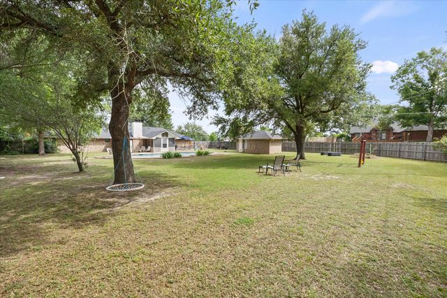 228 Kings Creek Drive, Terrell, TX 75161