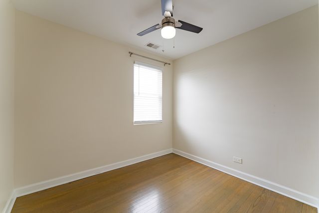 1826 N 40th Avenue G, Stone Park, IL 60165