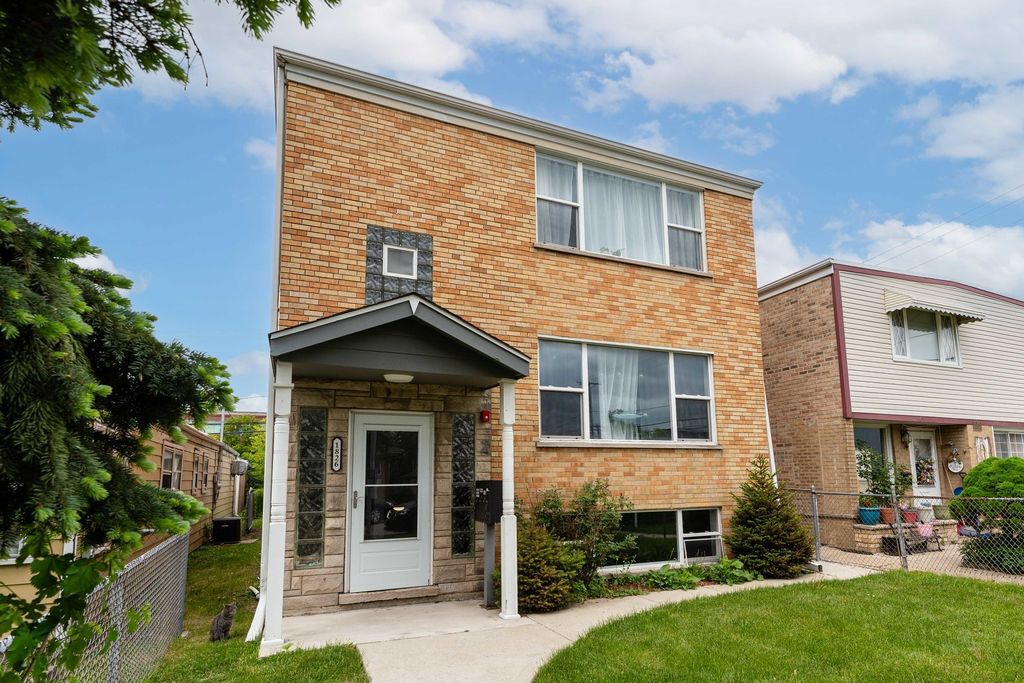 1826 N 40th Avenue G, Stone Park, IL 60165