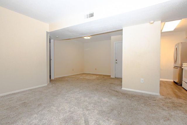 3085 Walnut Bend Lane 12, Houston, TX 77042