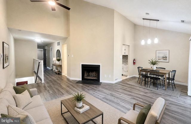 505B CYPRESS POINT CIR, Mount Laurel, NJ 08054