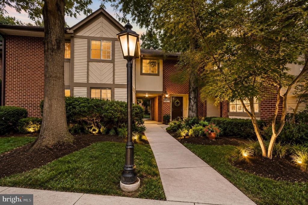 505B CYPRESS POINT CIR, Mount Laurel, NJ 08054