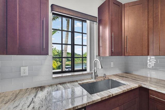 4907 Midtown Lane 1214, Palm Beach Gardens, FL 33418