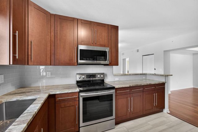 4907 Midtown Lane 1214, Palm Beach Gardens, FL 33418