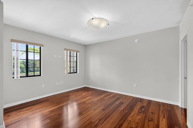 4907 Midtown Lane 1214, Palm Beach Gardens, FL 33418