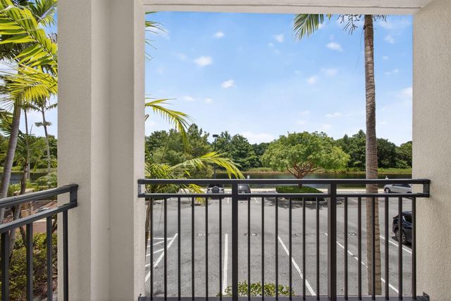 4907 Midtown Lane 1214, Palm Beach Gardens, FL 33418