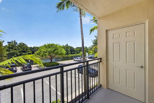 4907 Midtown Lane 1214, Palm Beach Gardens, FL 33418