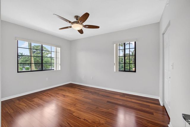 4907 Midtown Lane 1214, Palm Beach Gardens, FL 33418