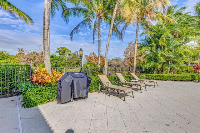 4907 Midtown Lane 1214, Palm Beach Gardens, FL 33418
