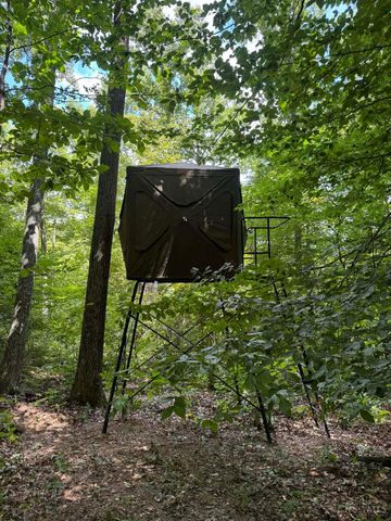 4702 Brush Creek Rd, Manchester, OH 45144