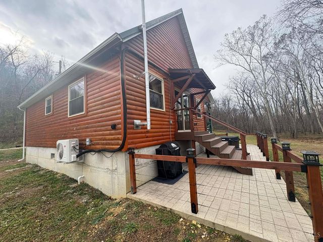 4702 Brush Creek Rd, Manchester, OH 45144