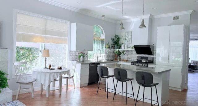 5135 Caminito Exquisito, San Diego, CA 92130