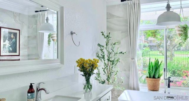 5135 Caminito Exquisito, San Diego, CA 92130