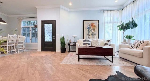 5135 Caminito Exquisito, San Diego, CA 92130