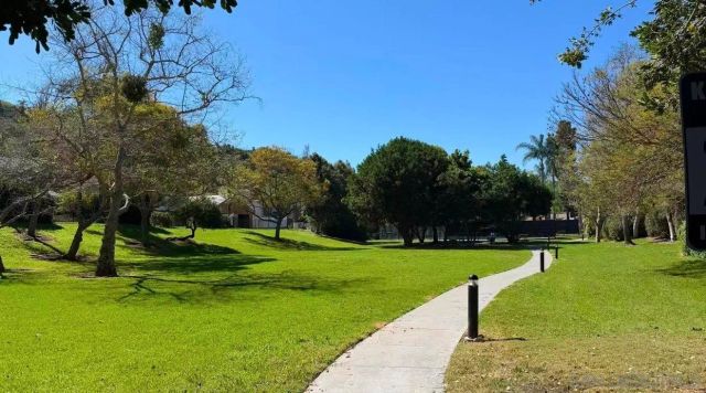 5135 Caminito Exquisito, San Diego, CA 92130