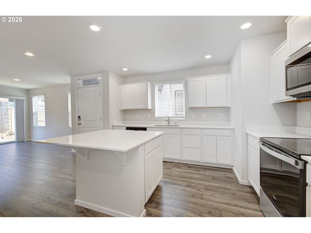 17402 Nw 10TH Pl, Ridgefield, WA 98642