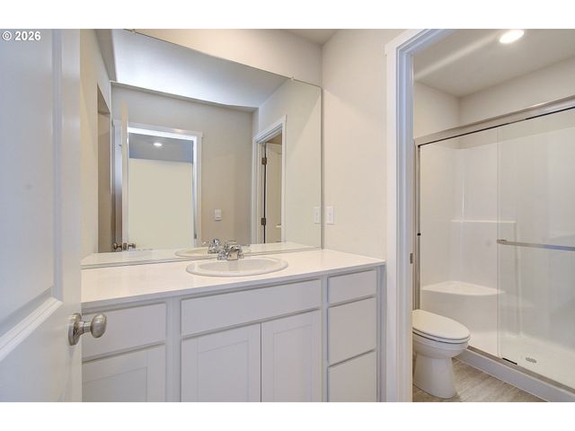 17402 Nw 10TH Pl, Ridgefield, WA 98642