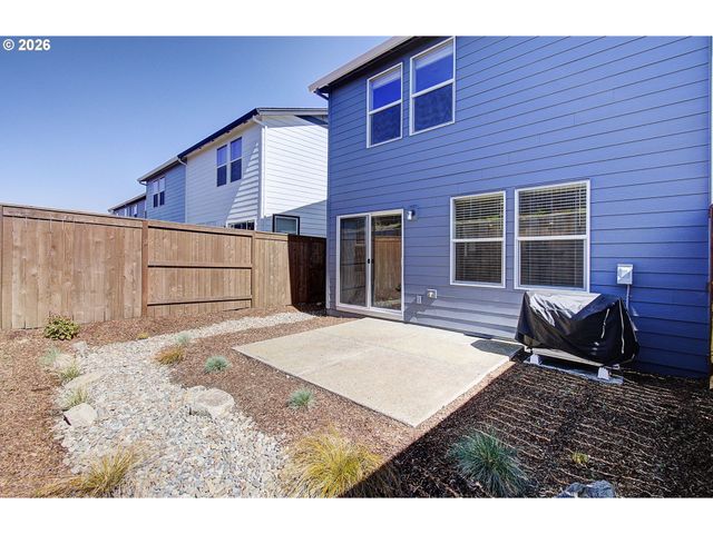 17402 Nw 10TH Pl, Ridgefield, WA 98642