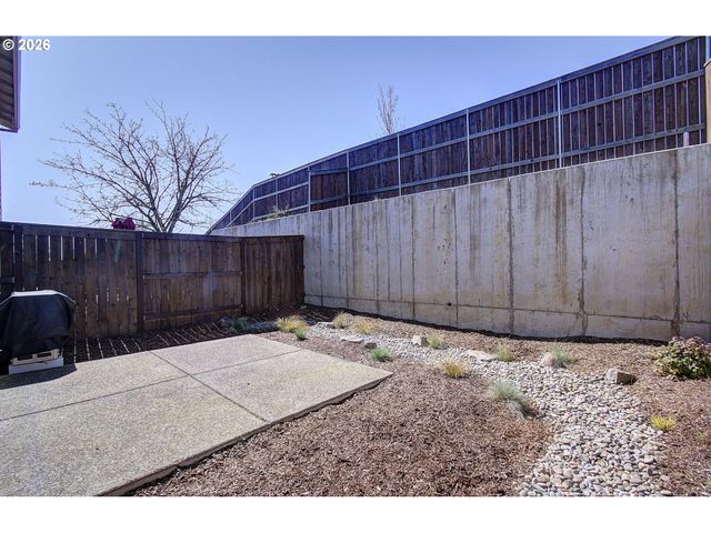 17402 Nw 10TH Pl, Ridgefield, WA 98642