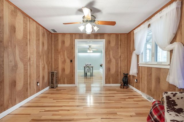 7200 E 150 N, Knox, IN 46534