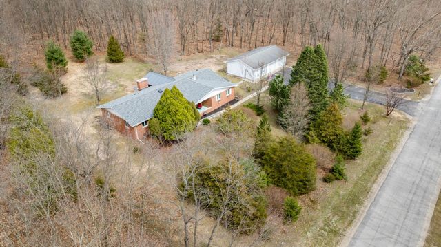 7200 E 150 N, Knox, IN 46534