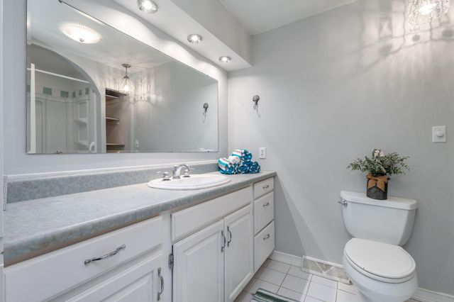 7200 E 150 N, Knox, IN 46534