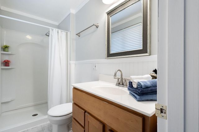 7200 E 150 N, Knox, IN 46534