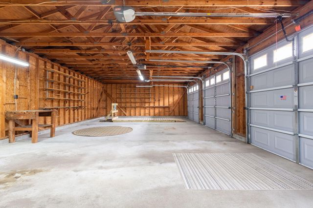 7200 E 150 N, Knox, IN 46534