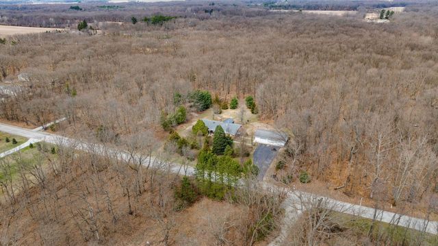 7200 E 150 N, Knox, IN 46534